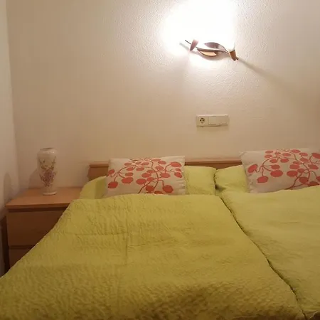 Stubaital Apartman *